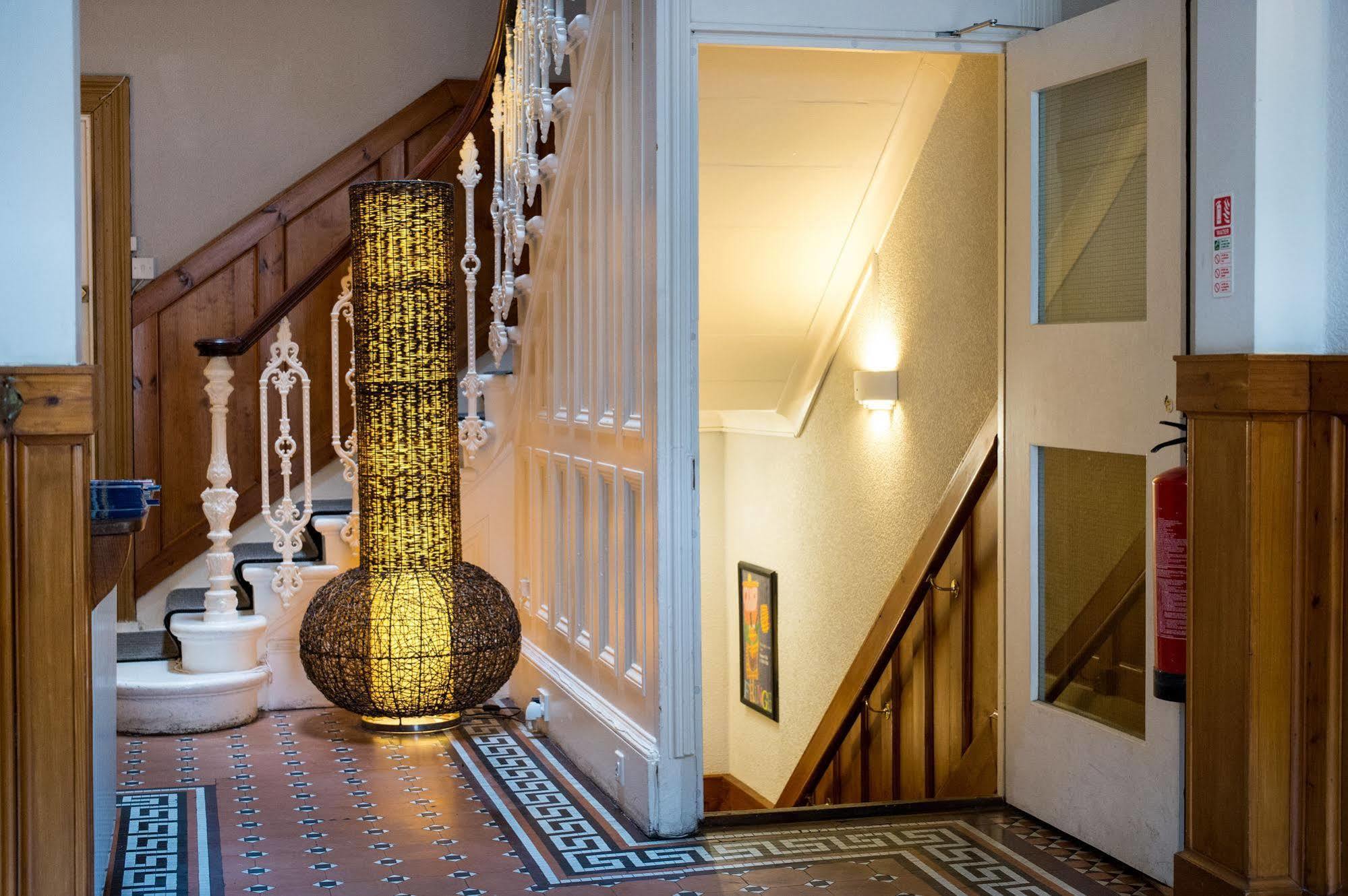 No32 Hotel Эдинбург Экстерьер фото
